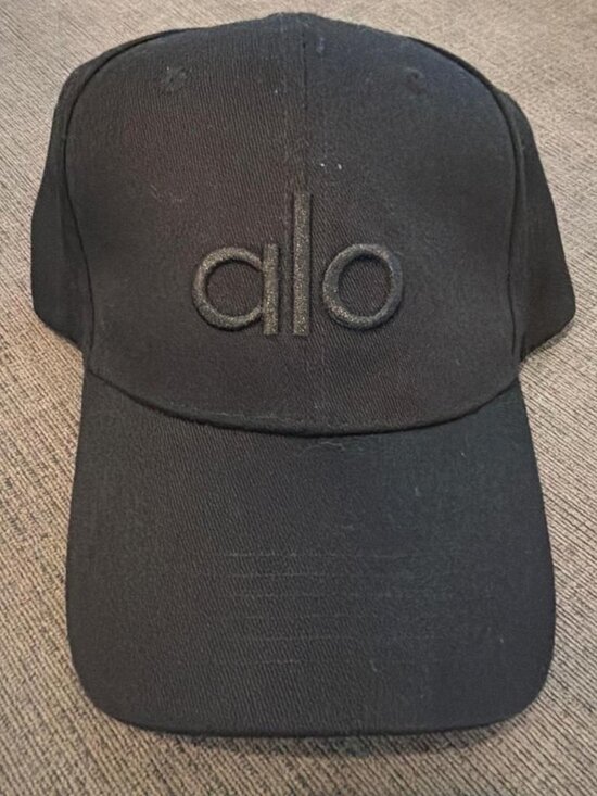 ALO Yoga Accessories - Alo Yoga Black Off-Duty Baseball Cap